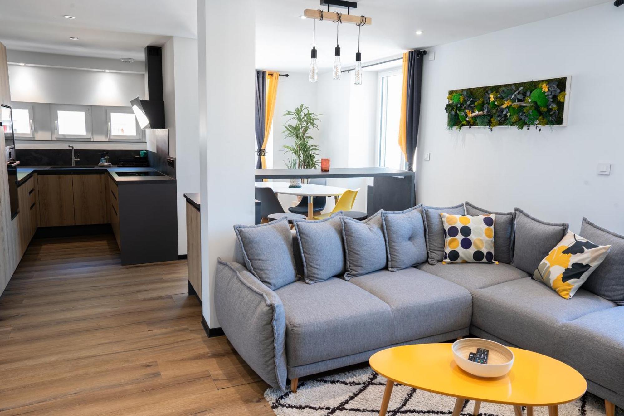 Appartement Centre De Систерон Екстериор снимка