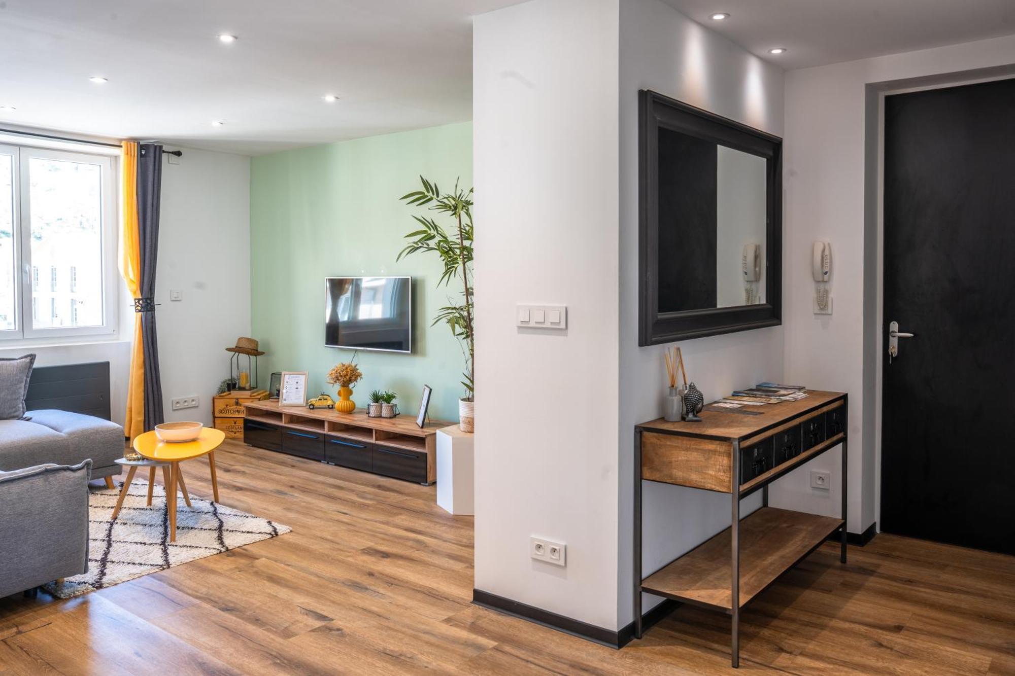 Appartement Centre De Систерон Екстериор снимка